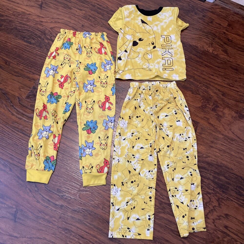 Pokemon Boys Pajamas Sizes 4-5 & 6 Yellow Pikachu